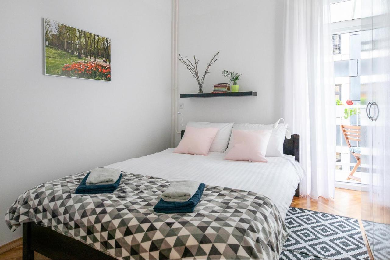 Modern Spacious 3Bdr Apartment In Heart Of Zagreb Bagian luar foto